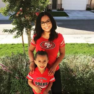 Meet your Posher, Evelyn